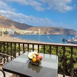 https://home2book-sea-front-vista-marina-los-cristianos.tenerifehoteles.net